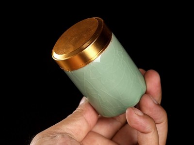 陶瓷粘金屬用什么膠水？用聚力全透明耐高溫環(huán)氧AB膠